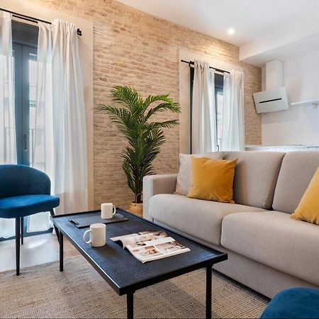 Magno Apartments Feria 132 Севилья Экстерьер фото
